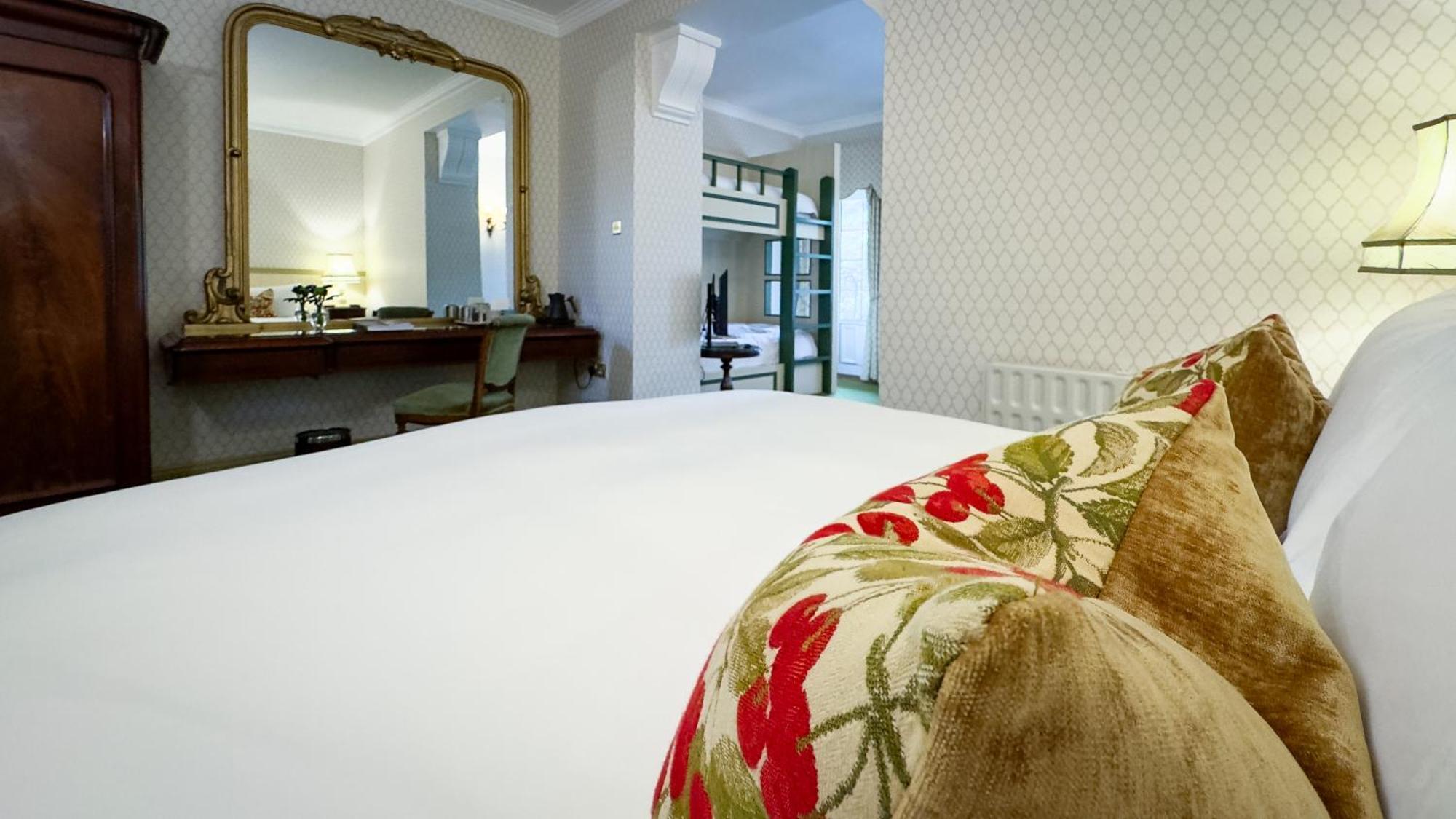 Park Hotel Kenmare Bagian luar foto